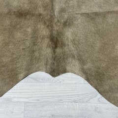 Cowhide taupe beige 235x220cm XL