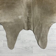 Cowhide taupe beige 235x220cm XL