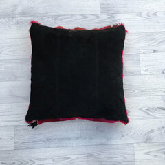 Springbok cushion pink dyed 45x45cm