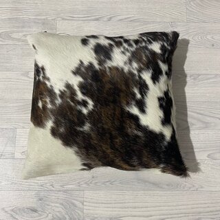 Koeienhuid kussen bruin zwart wit Normandiër 50x50cm