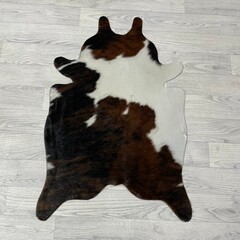Kleine koeienhuid bruin wit zwart (Normandiër) 90x60cm