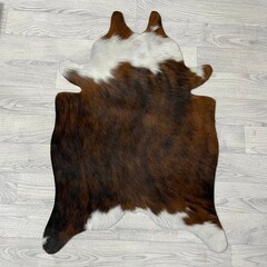 Kleine koeienhuid bruin wit zwart (Normandiër) 90x60cm