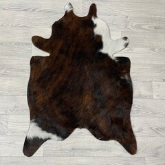 Kleine koeienhuid bruin wit zwart (Normandiër) 90x60cm