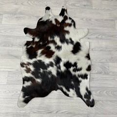 Kleine koeienhuid bruin wit zwart (Normandiër) 90x60cm