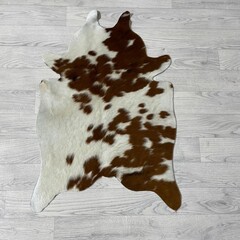 Kleine koeienhuid bruin wit zwart (Normandiër) 90x60cm
