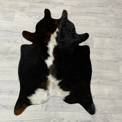 Kleine koeienhuid bruin wit zwart (Normandiër) 90x60cm
