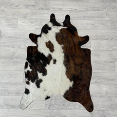 Kleine koeienhuid bruin wit zwart (Normandiër) 90x60cm