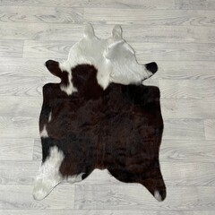 Kleine koeienhuid bruin wit zwart (Normandiër) 90x60cm