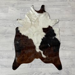 Kleine koeienhuid bruin wit zwart (Normandiër) 90x60cm
