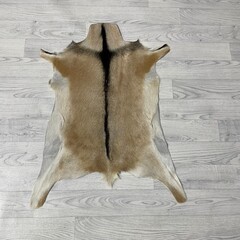 Geitenhuid bruin zwart wit 80x65cm