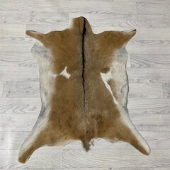 Geitenhuid bruin zwart wit 85x75cm