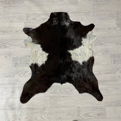 Geitenhuid bruin zwart wit 90x75cm