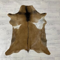 Geitenhuid bruin zwart wit 95x80cm