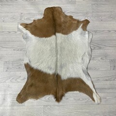Geitenhuid bruin wit 90x75cm