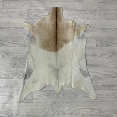 Geitenhuid bruin wit 85x65cm