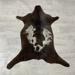 Geitenhuid bruin wit 90x65cm
