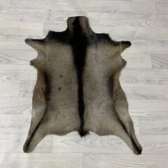 Geitenhuid bruin zwart 75x65cm