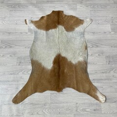 Geitenhuid bruin creme wit 100x90cm