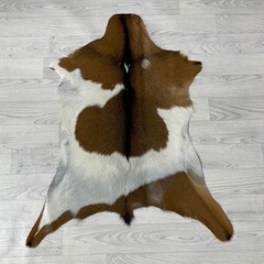 Geitenhuid bruin zwart wit 90x75cm