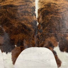 Koeienhuid bruin zwart wit brindle 275x225cm XXL