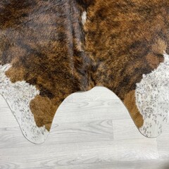 Koeienhuid bruin zwart wit brindle 245x230cm XXL