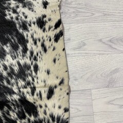 Koeienhuid zwart creme SP 170x150cm S