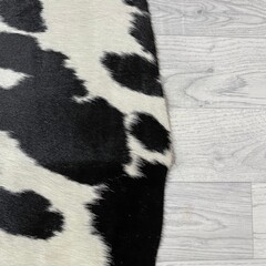 Koeienhuid zwart wit 160x145cm S