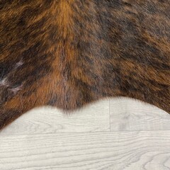 Koeienhuid bruin zwart brindle 175x150cm S