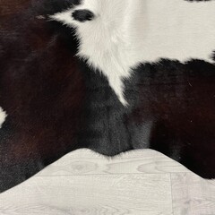 Koeienhuid bruin zwart wit 160x165cm S