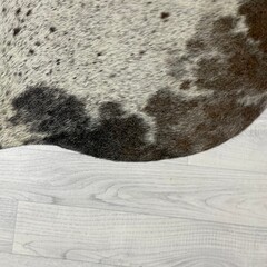 Koeienhuid bruin wit creme SP 145x150cm XS