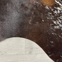 Koeienhuid bruin wit SP 190x165cm M/L