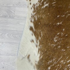Koeienhuid bruin wit 215x205cm M/L