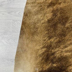 Koeienhuid bruin zwart brindle 210x200cm M/L