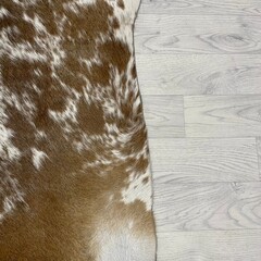Koeienhuid bruin wit SP 230x195cm M/L