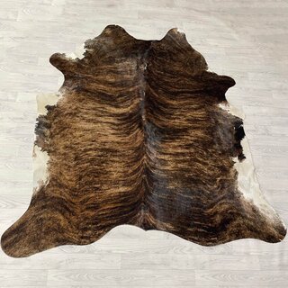 Koeienhuid bruin zwart wit brindle 220x205cm M/L