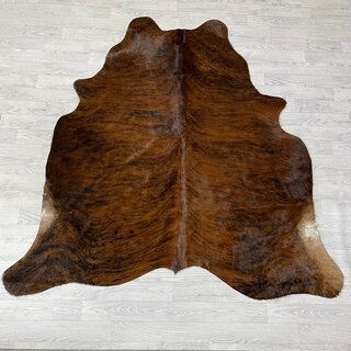 Koeienhuid bruin zwart brindle 190x185cm M/L