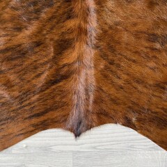 Koeienhuid bruin zwart brindle 190x185cm M/L