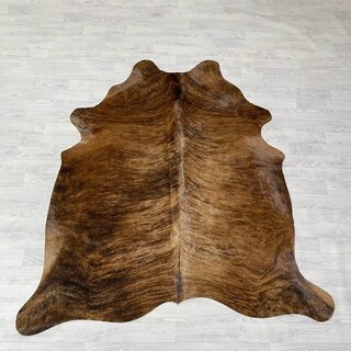 Koeienhuid bruin zwart brindle 195x175cm M/L