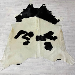 Koeienhuid zwart creme 240x1225cm