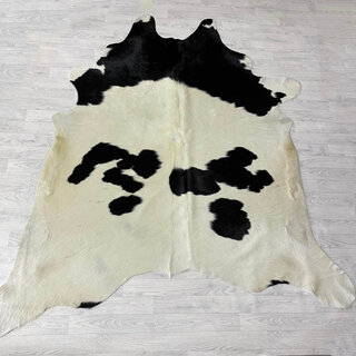 Koeienhuid zwart creme 240x1225cm