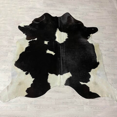 Koeienhuid zwart creme 205x225cm