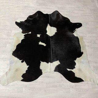 Koeienhuid zwart creme 205x225cm