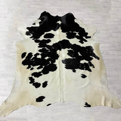 Koeienhuid zwart creme 240x230cm