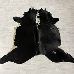 Koeienhuid zwart wit beige 220x220cm