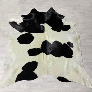 Koeienhuid zwart creme 245x220cm