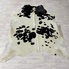 Koeienhuid zwart creme 205x210cm