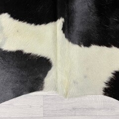 Koeienhuid zwart creme 255x225cm