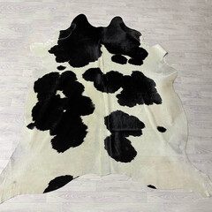 Koeienhuid zwart creme 240x235cm