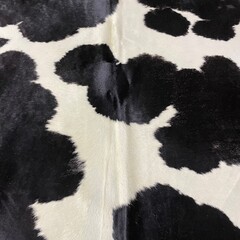 Koeienhuid zwart creme 240x235cm