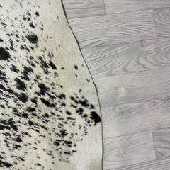 Koeienhuid zwart wit creme 210x180cm